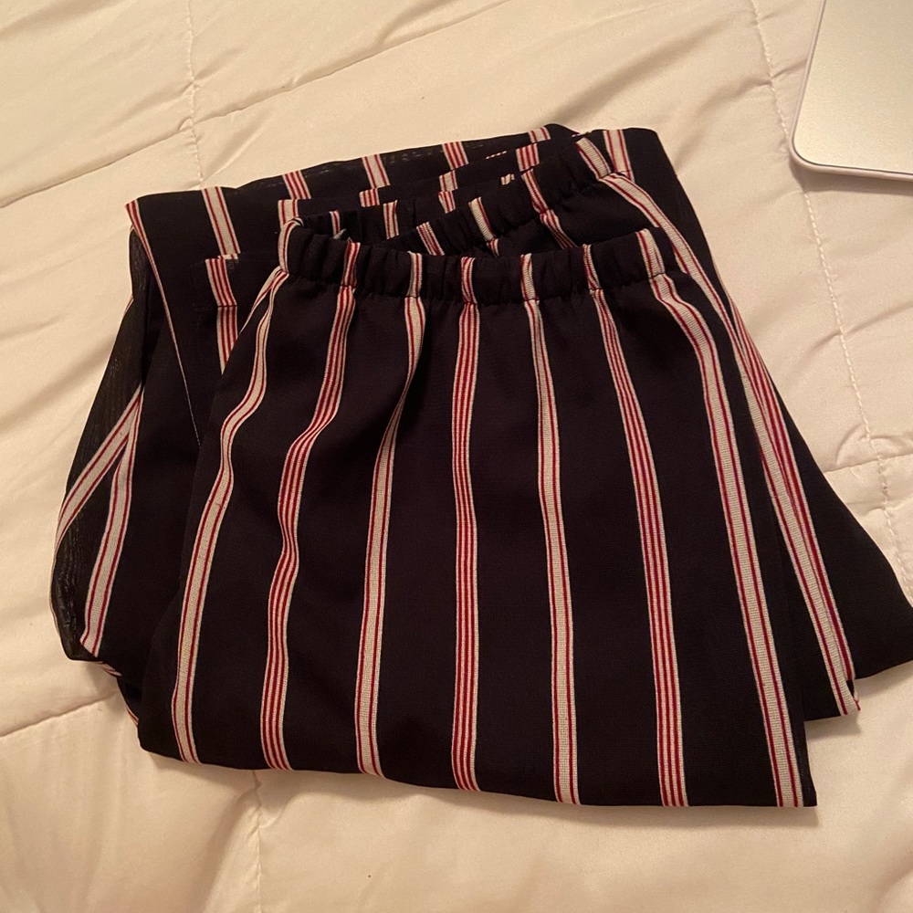 BRANDY MELVILLE COLLECTION
